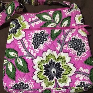 Vera Bradley Crossbody Hipster. Like New!